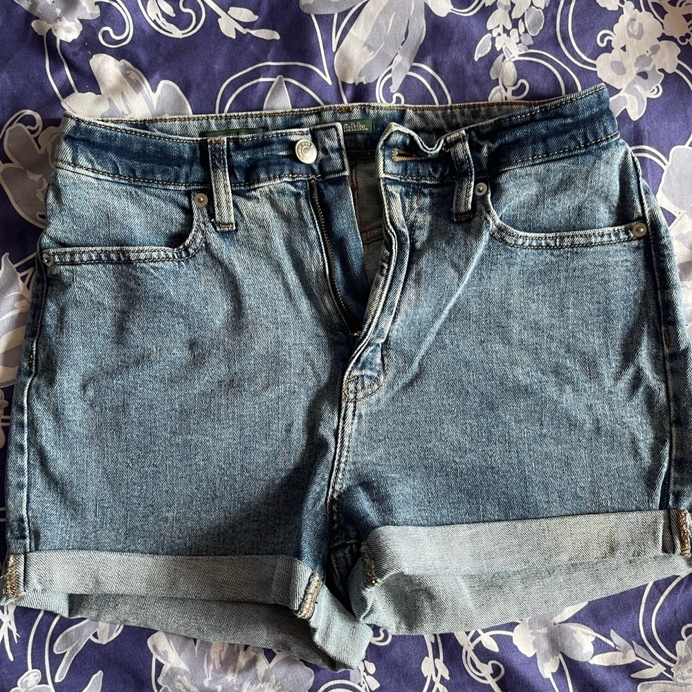 Shorts - Picture 11 of 14